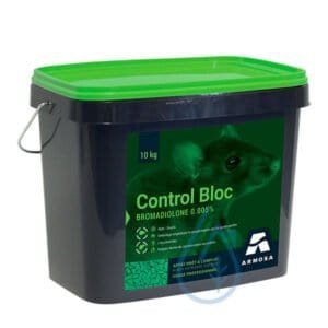 Seau de raticide Control Bloc, traitement brodammidolone 0.005%.